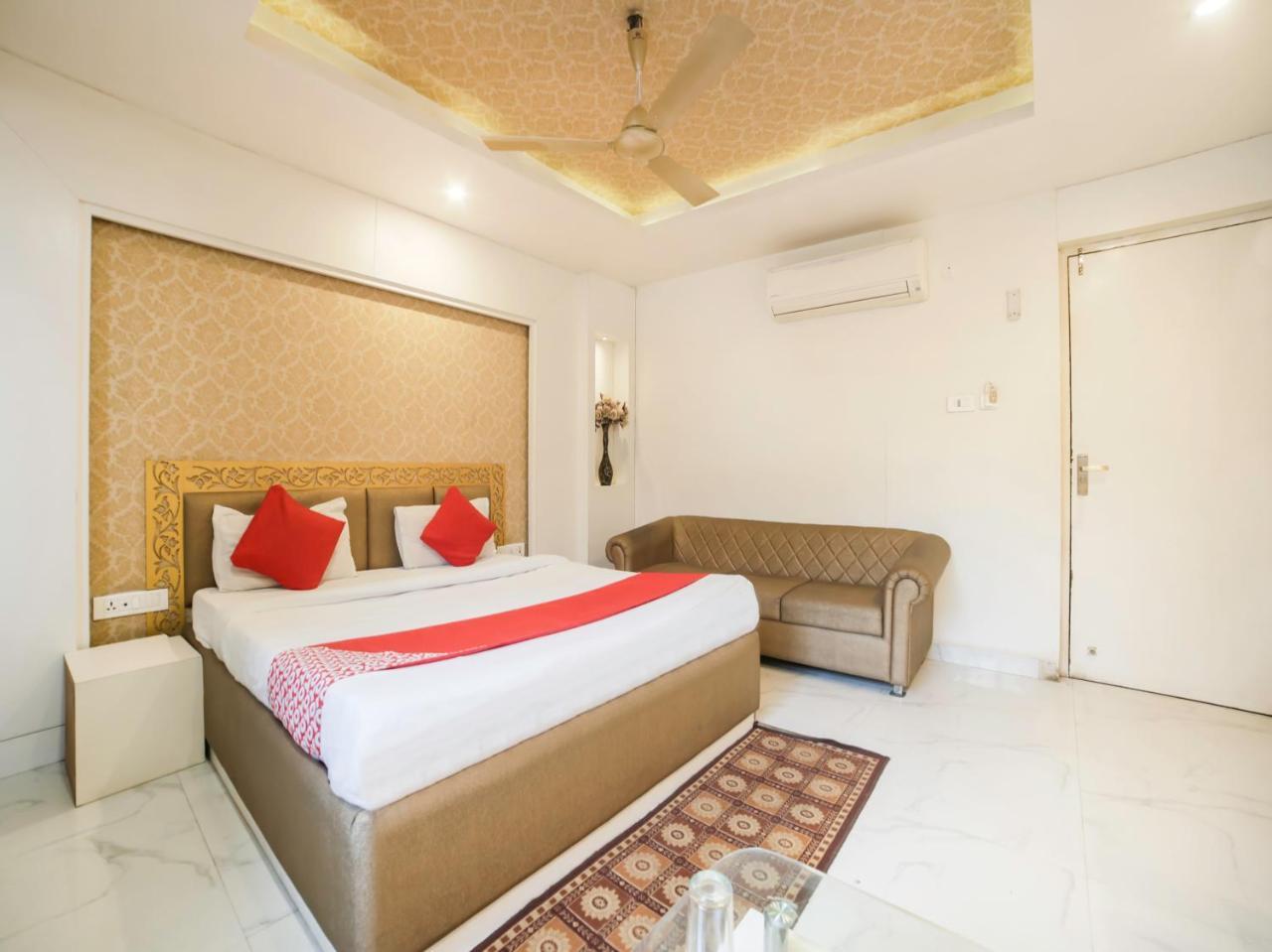 Oyo 10277 Hotel Delux Golden Ατζμέρ Εξωτερικό φωτογραφία